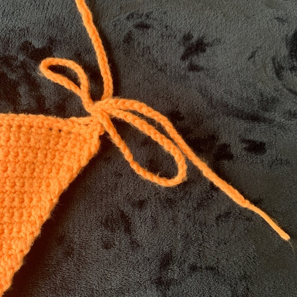 Peach 🍑 Crochet (Bikini) Bottom 👙 - Picture 5 of 6